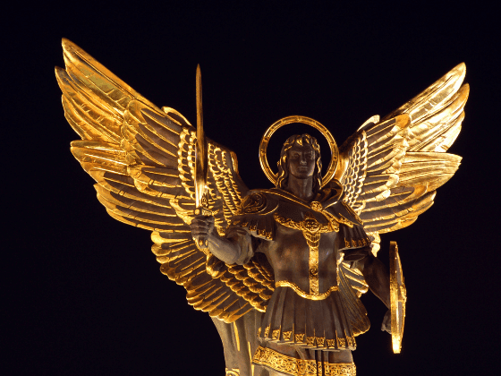 Statue archange mickaël